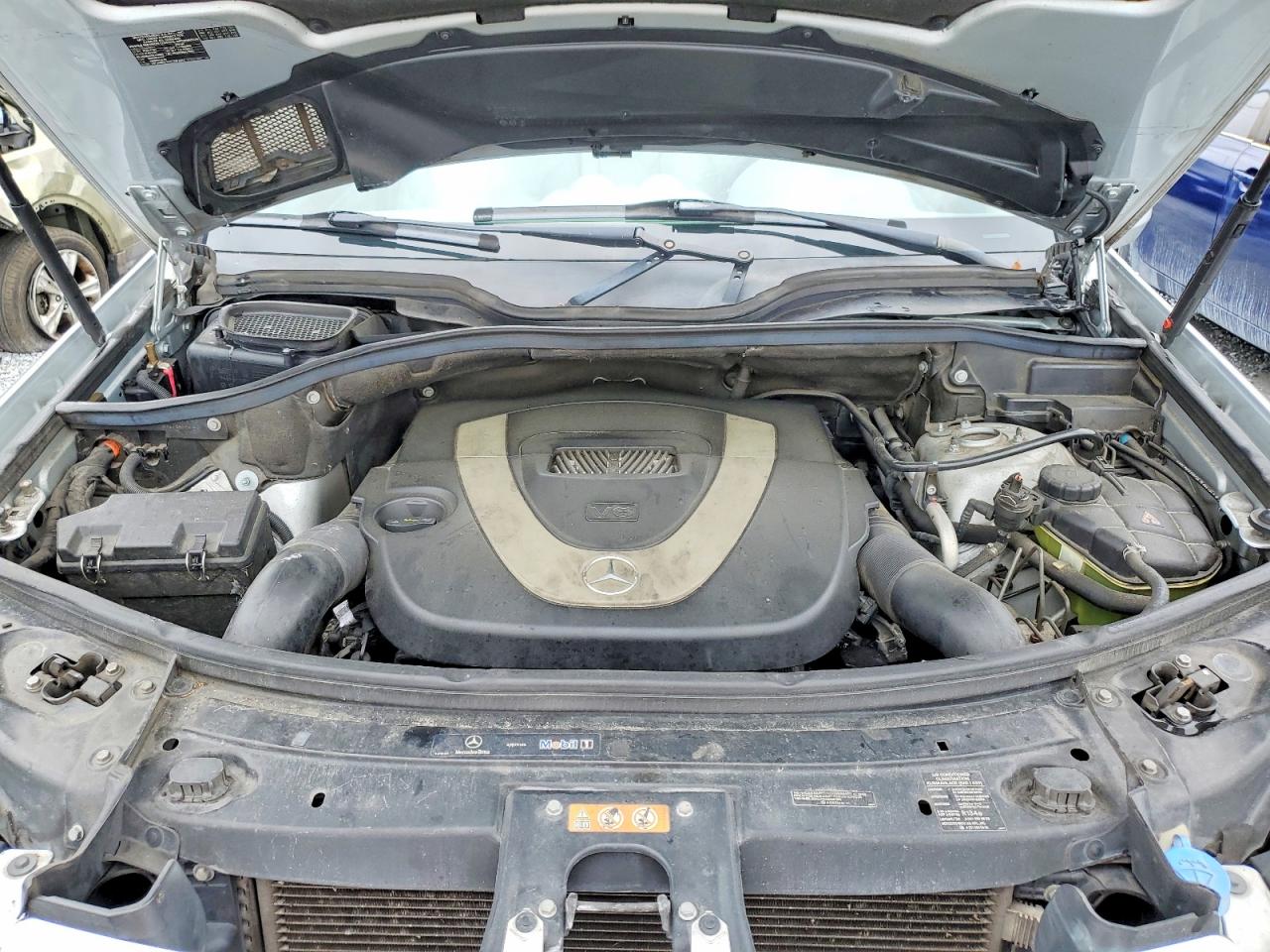 Mercedes-Benz M-Class 350