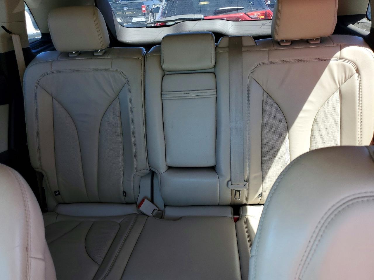 Lincoln MKX Select