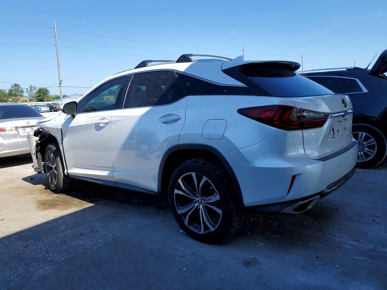 Lexus RX Base