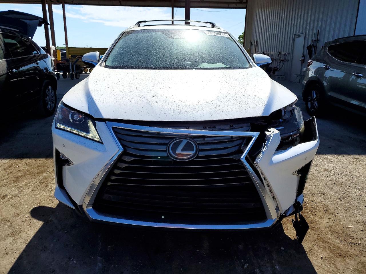 Lexus RX Base
