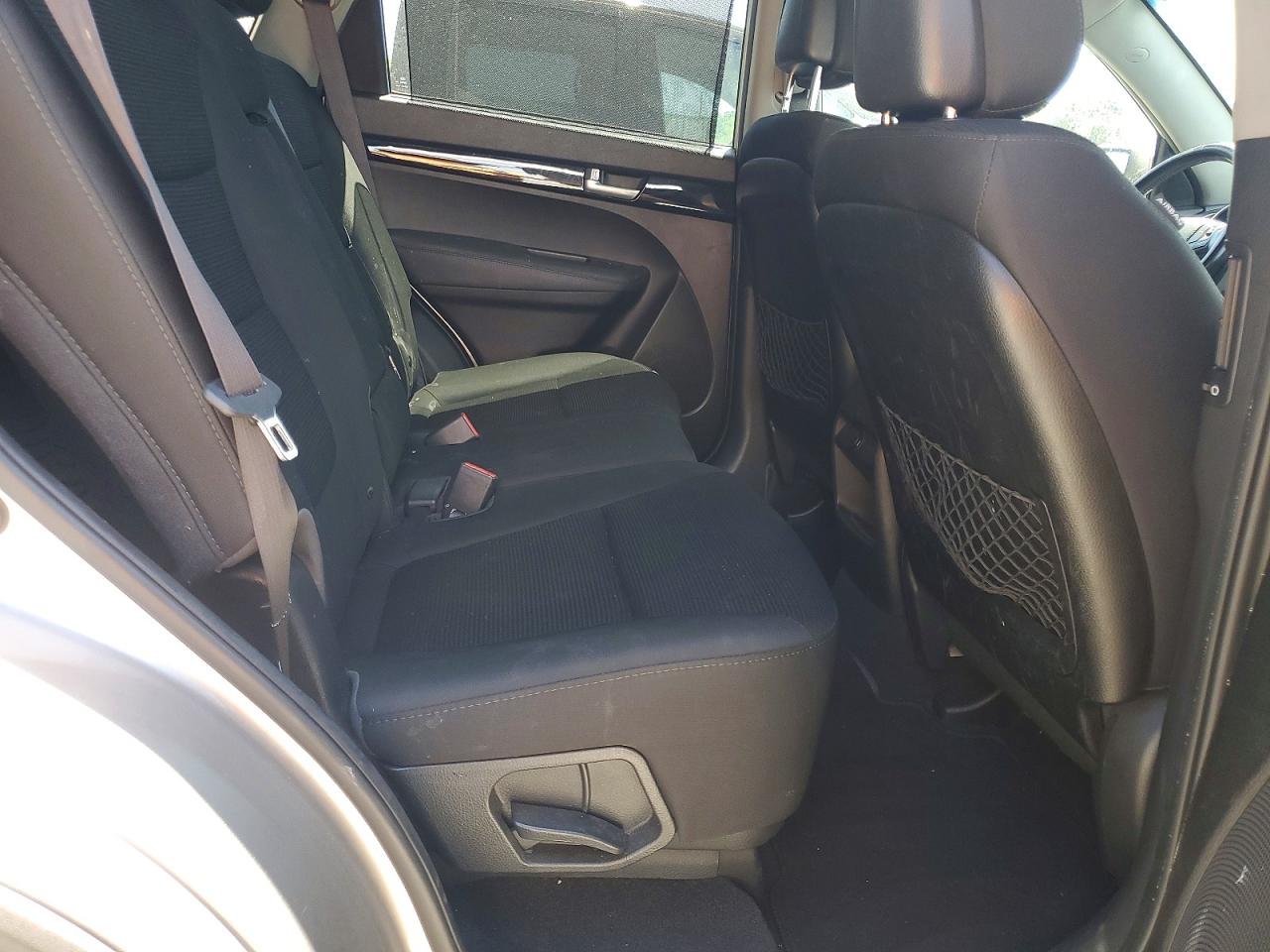 Kia Sorento Lx