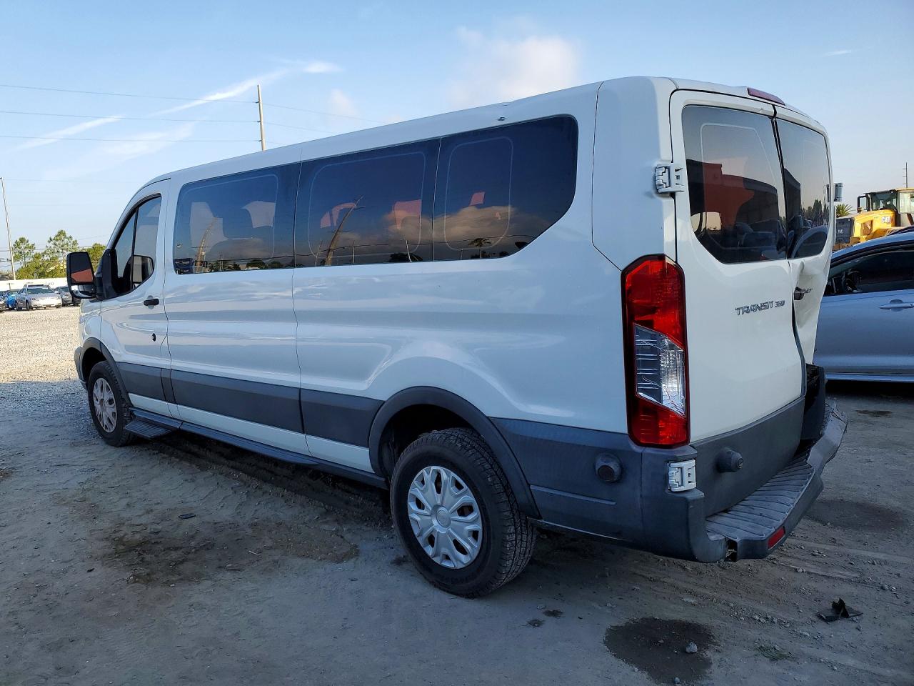 Ford Transit T-350