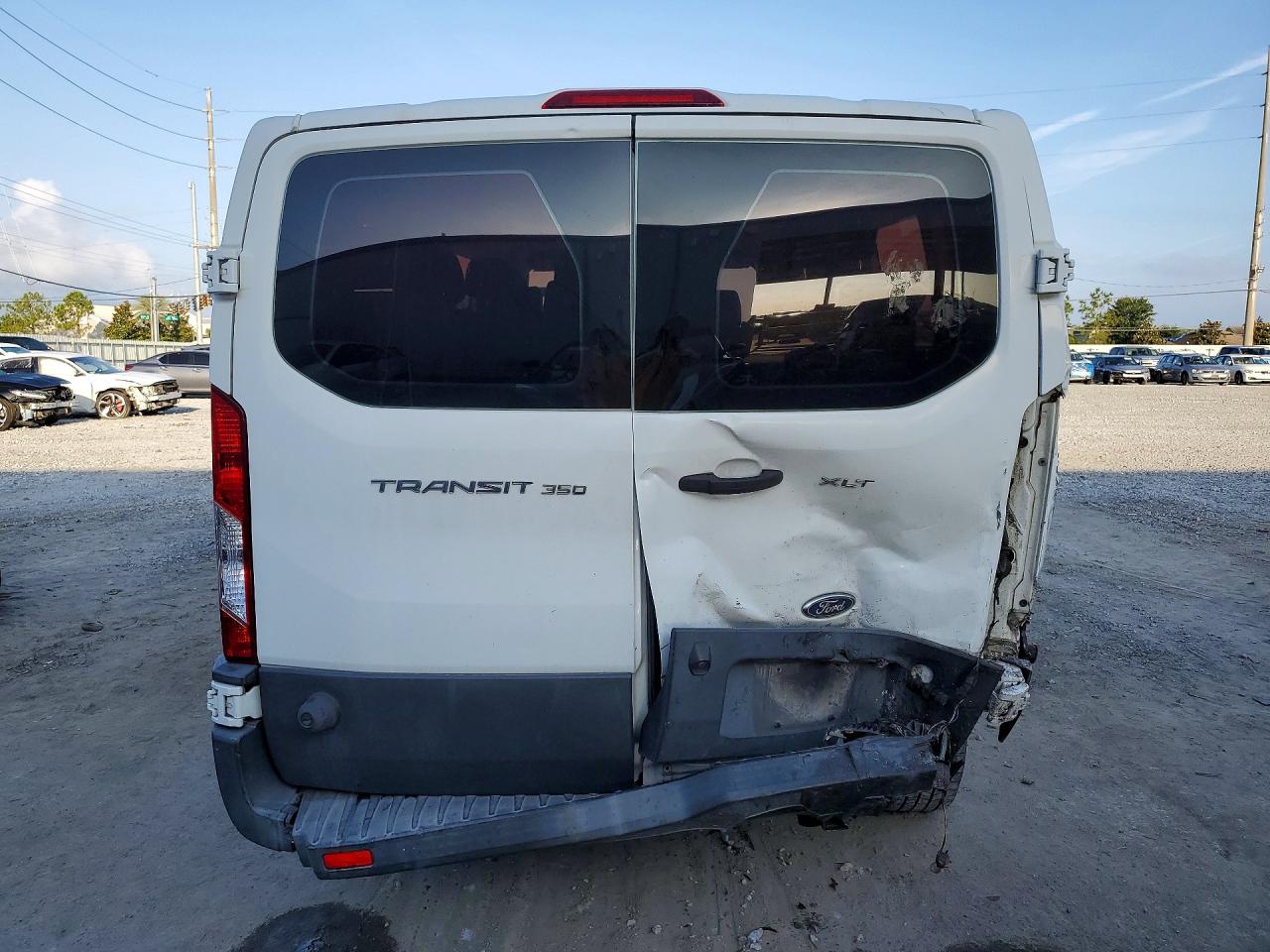 Ford Transit T-350