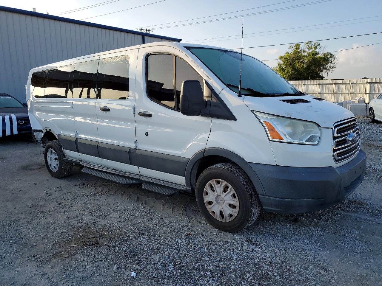 Ford Transit T-350