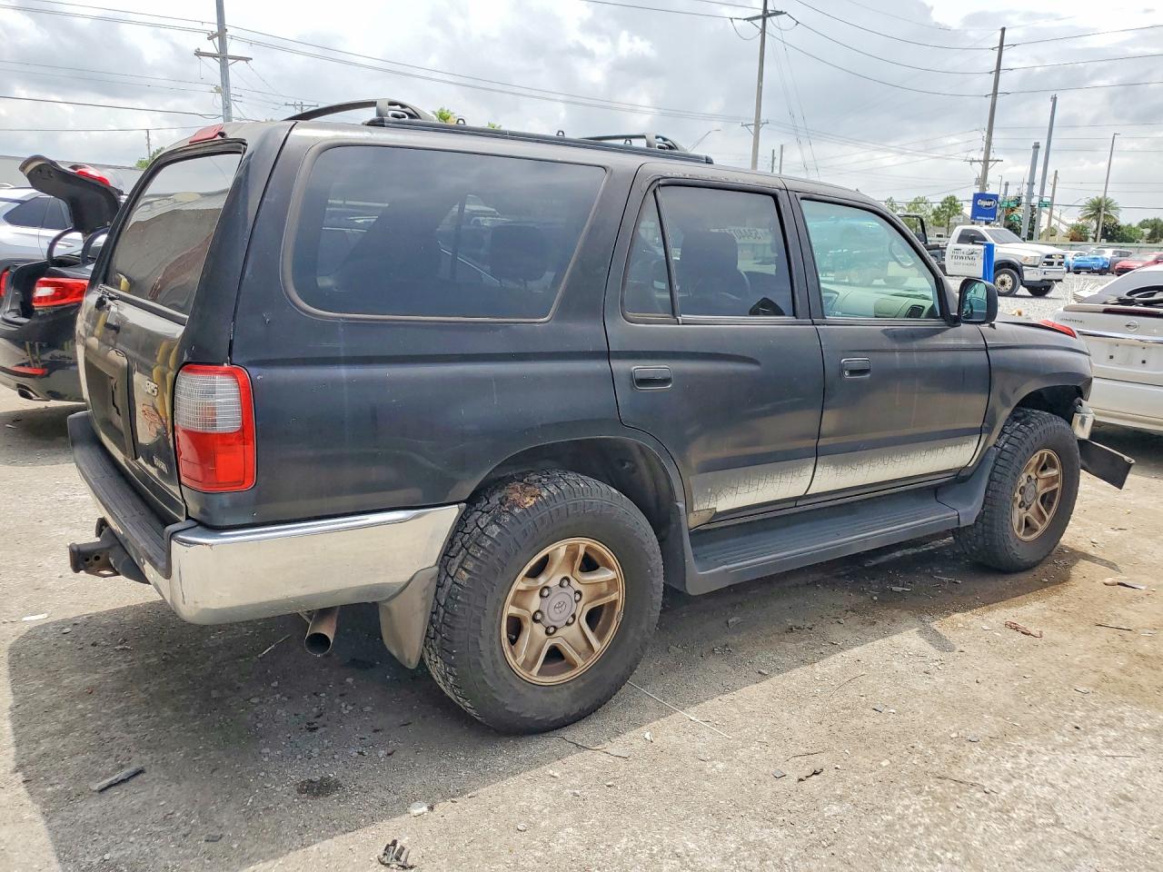 Toyota 4Runner Sr5