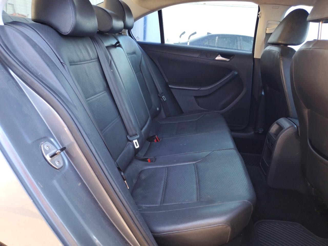 Volkswagen Jetta Se