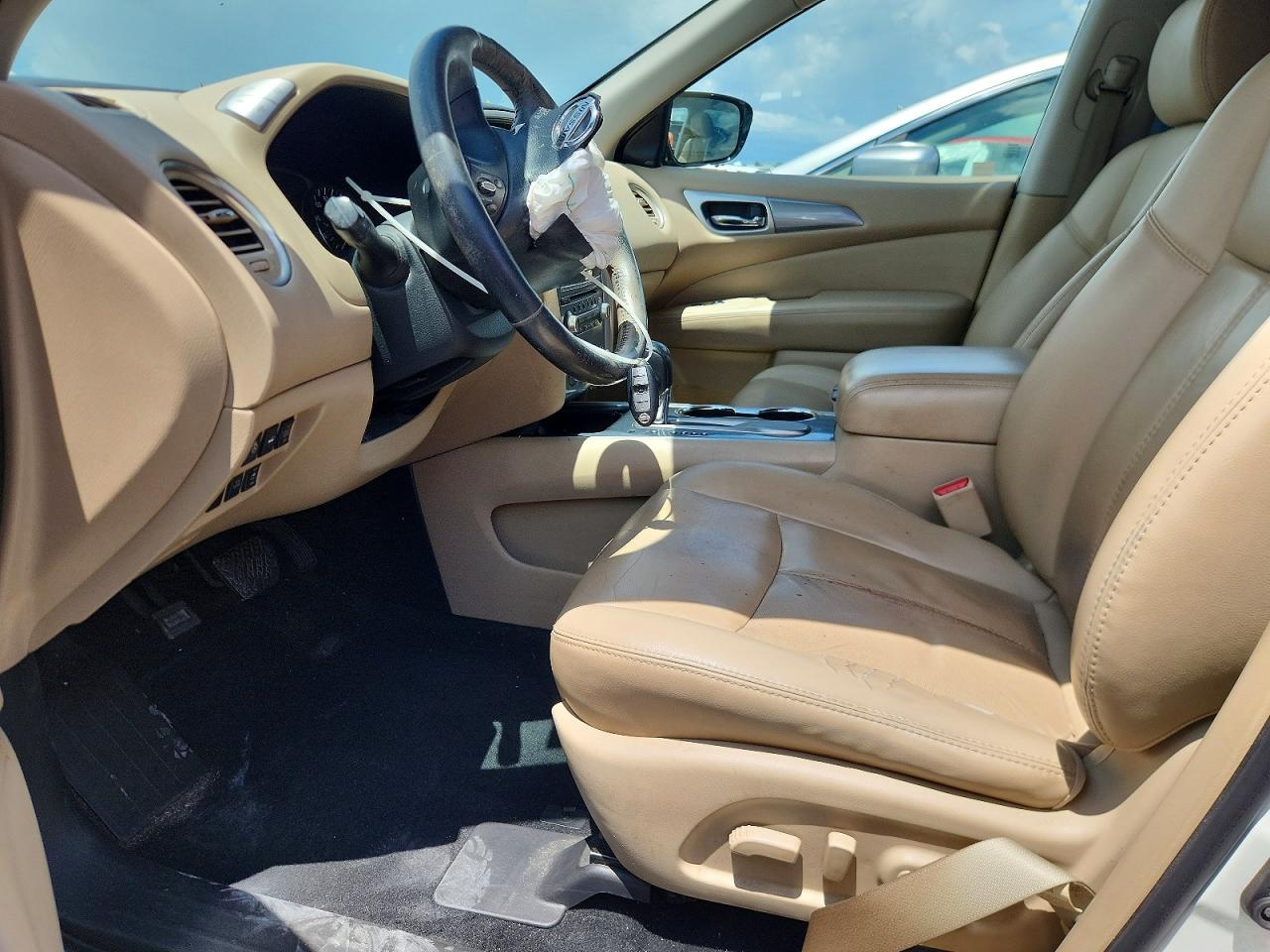 Nissan Pathfinder Sl
