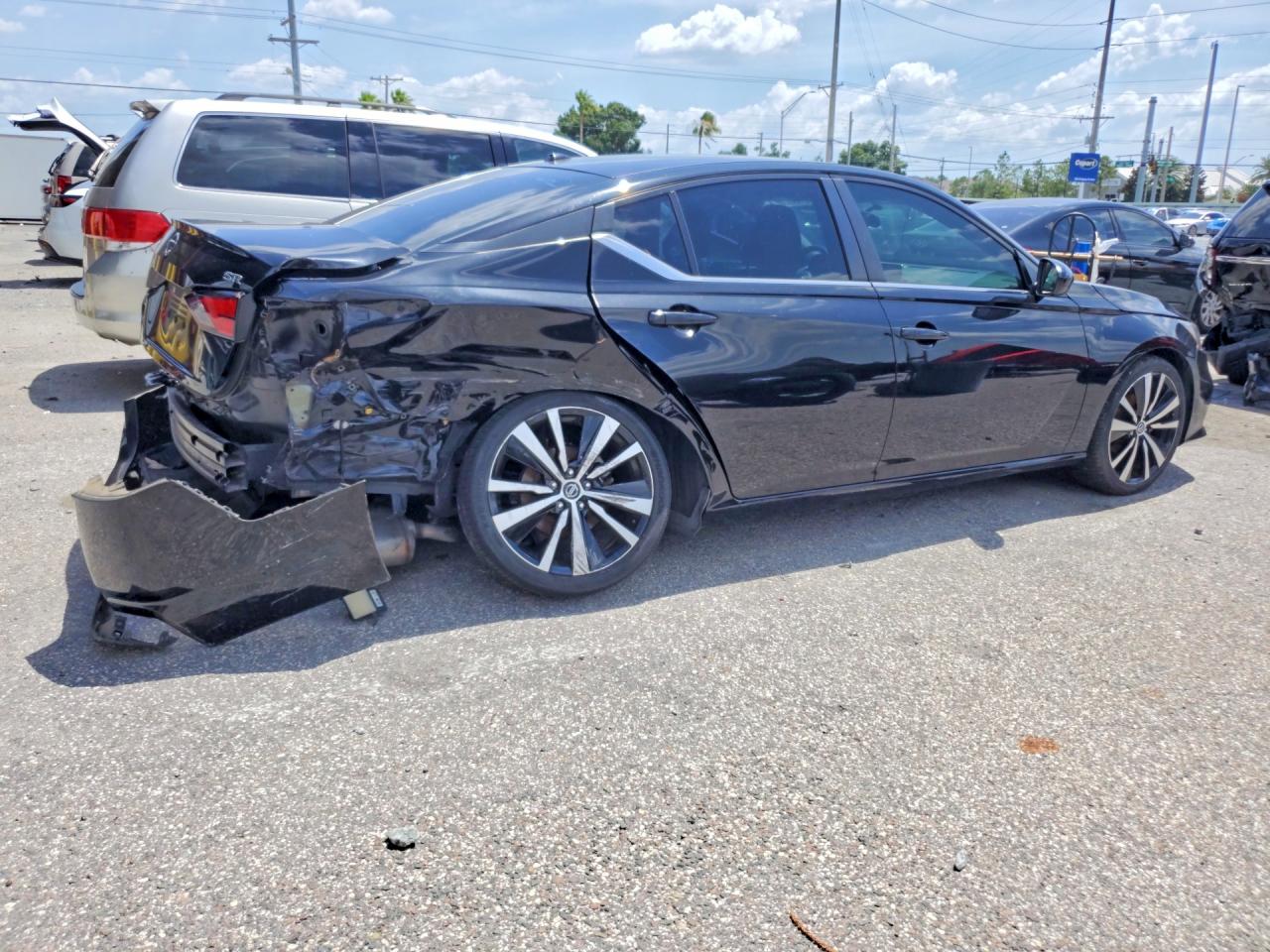 Nissan Altima Sr