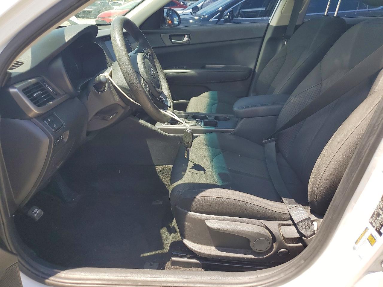 Kia Optima Lx