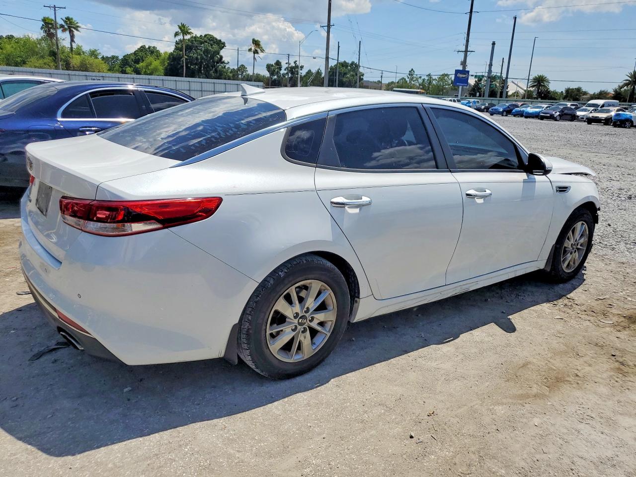 Kia Optima Lx