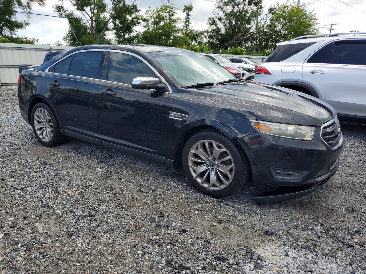 Ford Taurus Limited
