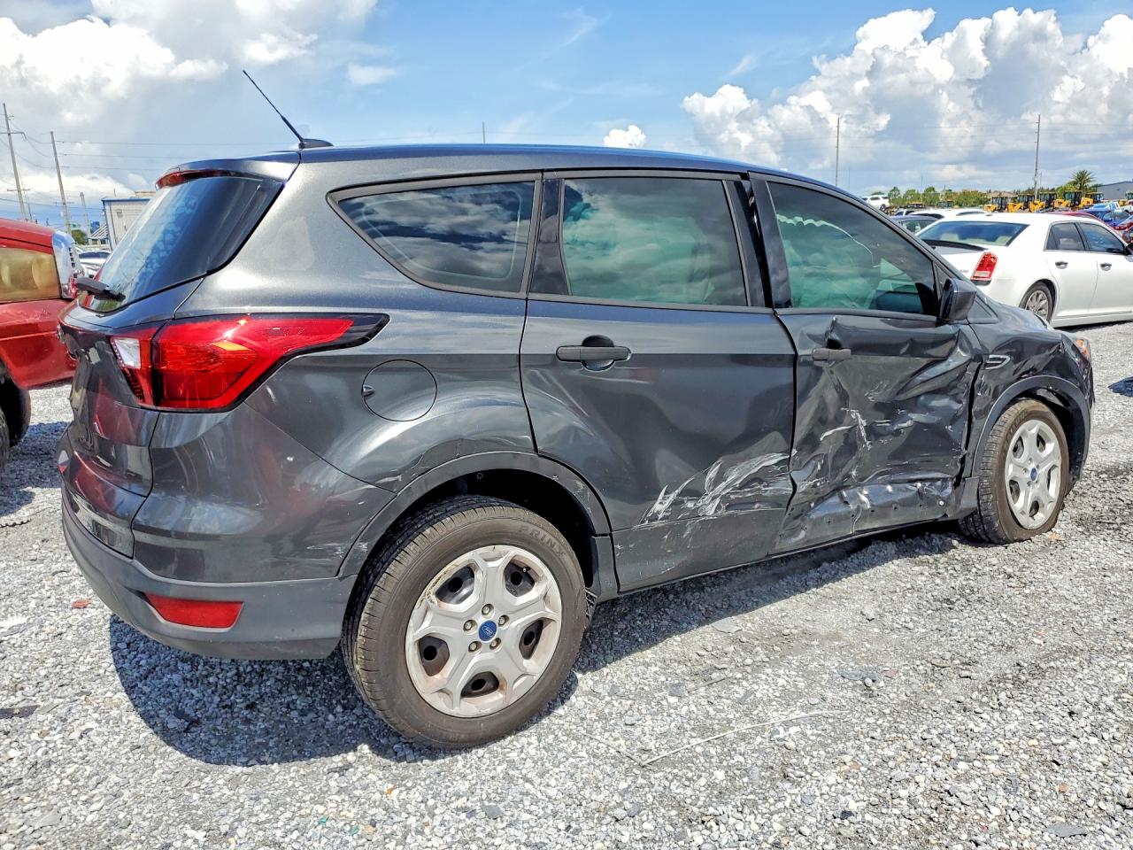 Ford Escape S