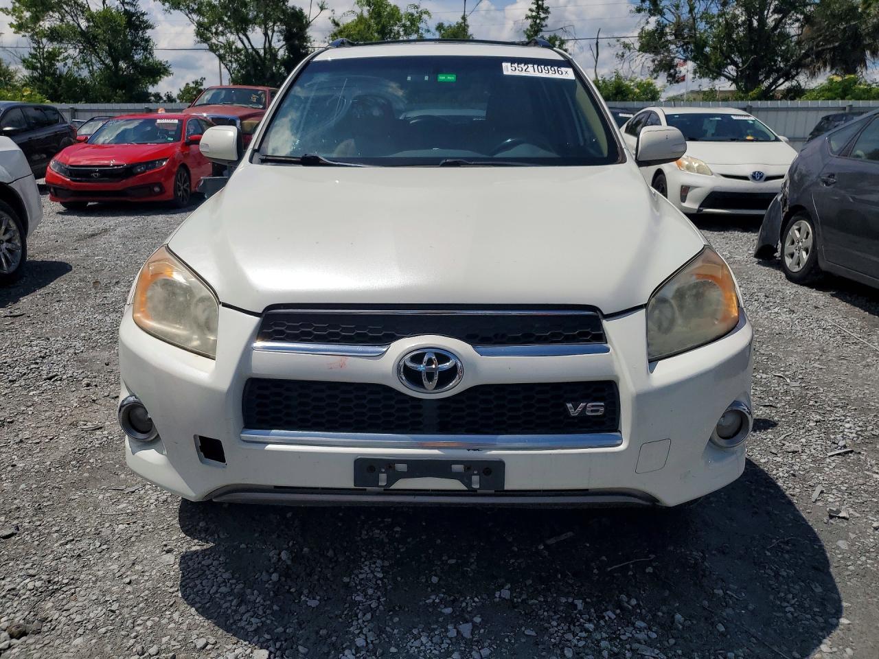 Toyota RAV4 Limited