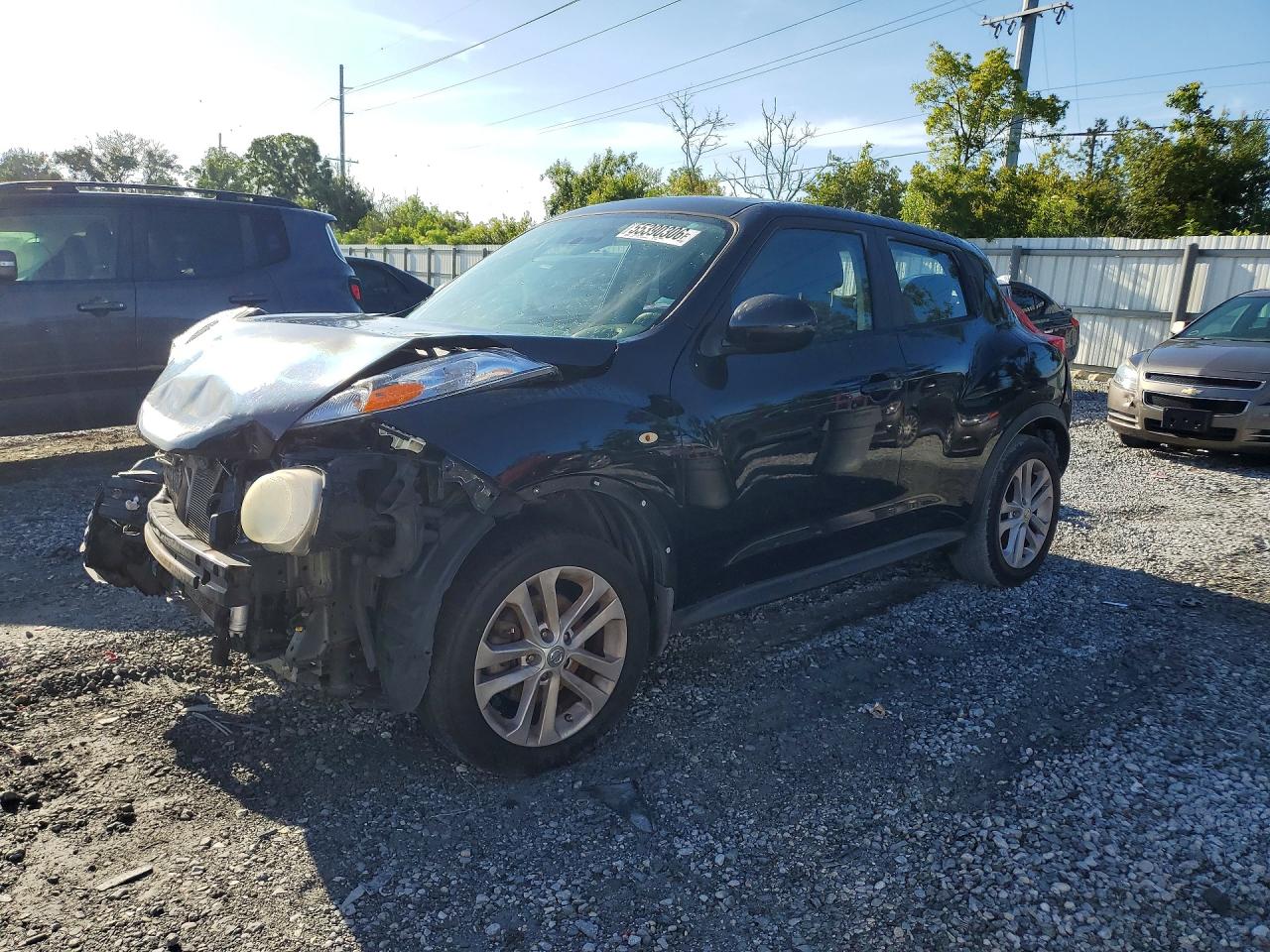Salvage Nissan JUKE Image