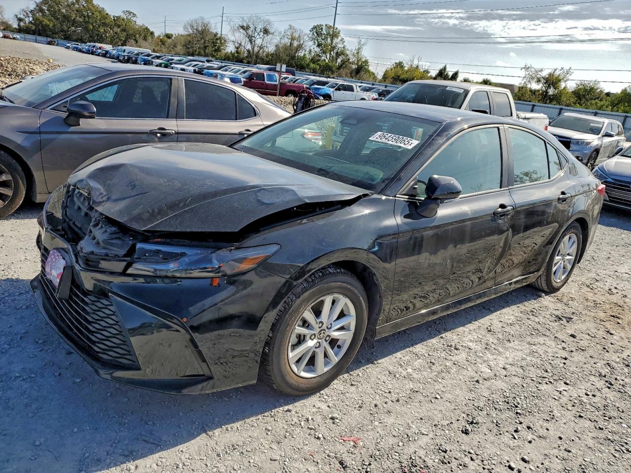 Salvage Toyota Camry Image