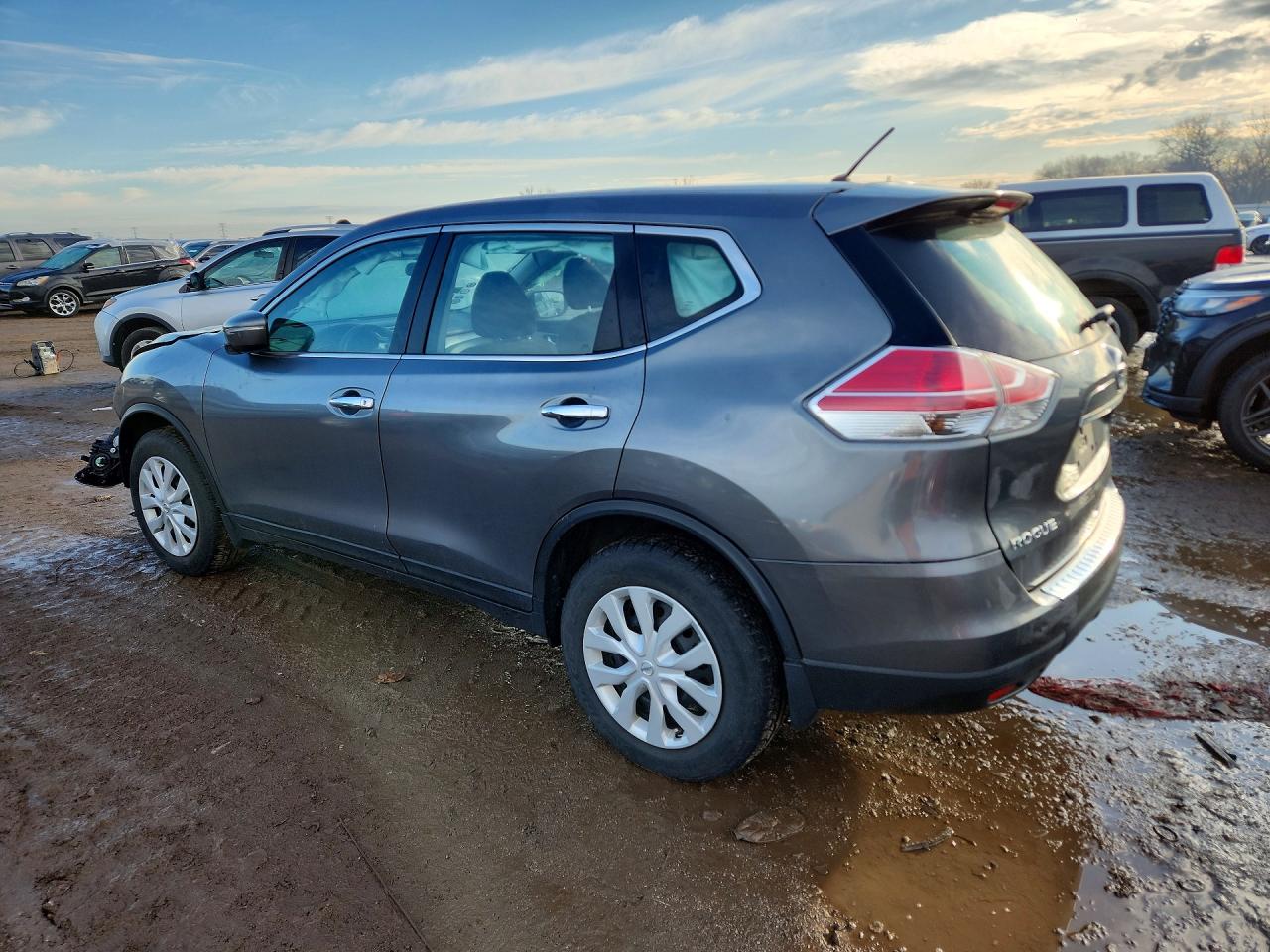 Nissan Rogue S