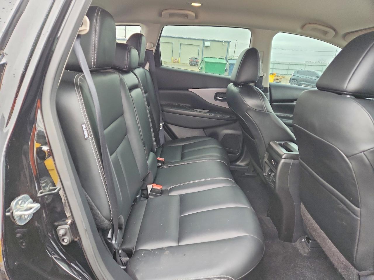 Nissan Murano Sv