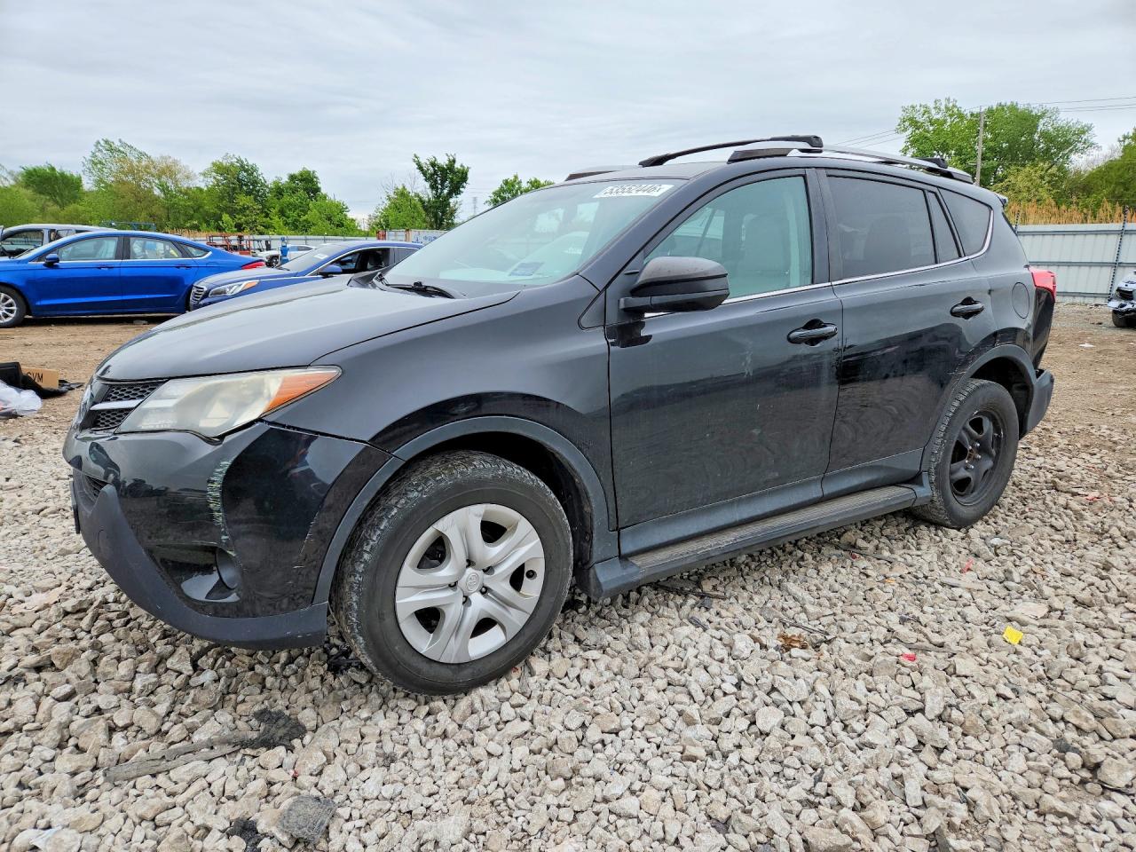Salvage Toyota RAV4 Image