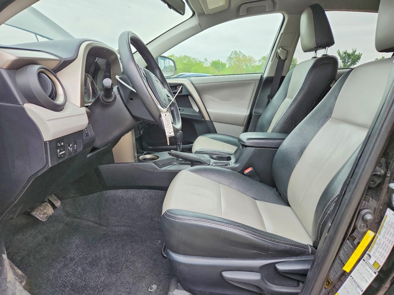 Toyota RAV4 Le