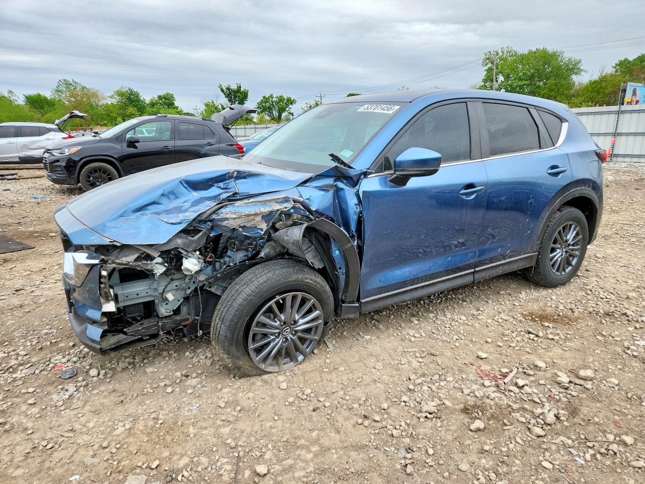 Salvage Mazda Cx Image