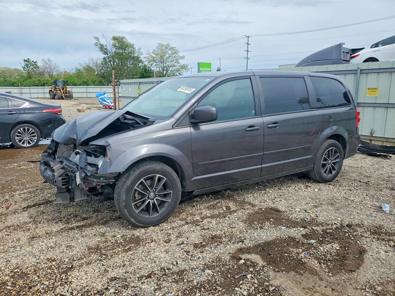 Salvage Dodge Caravan Image