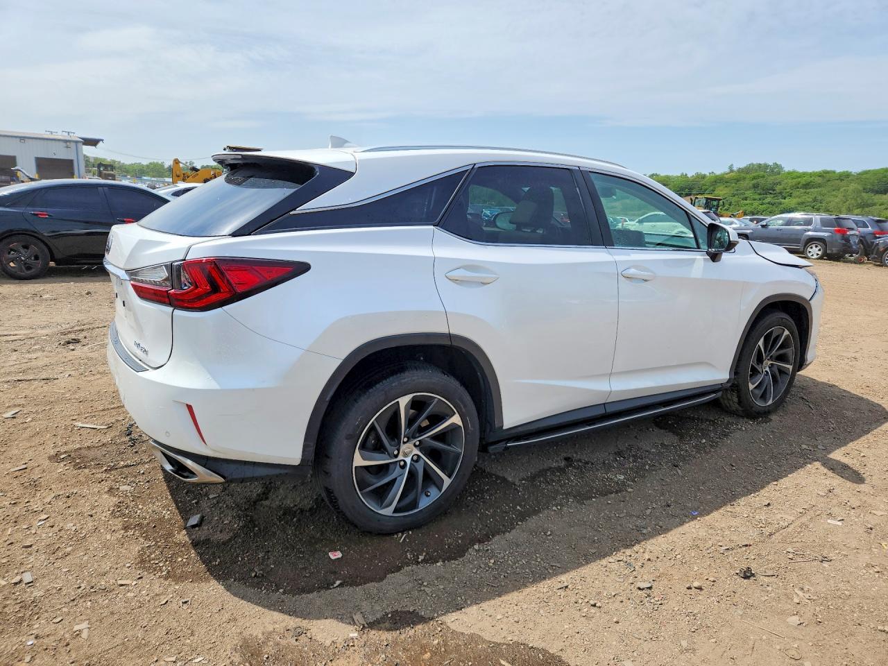 Lexus RX Base