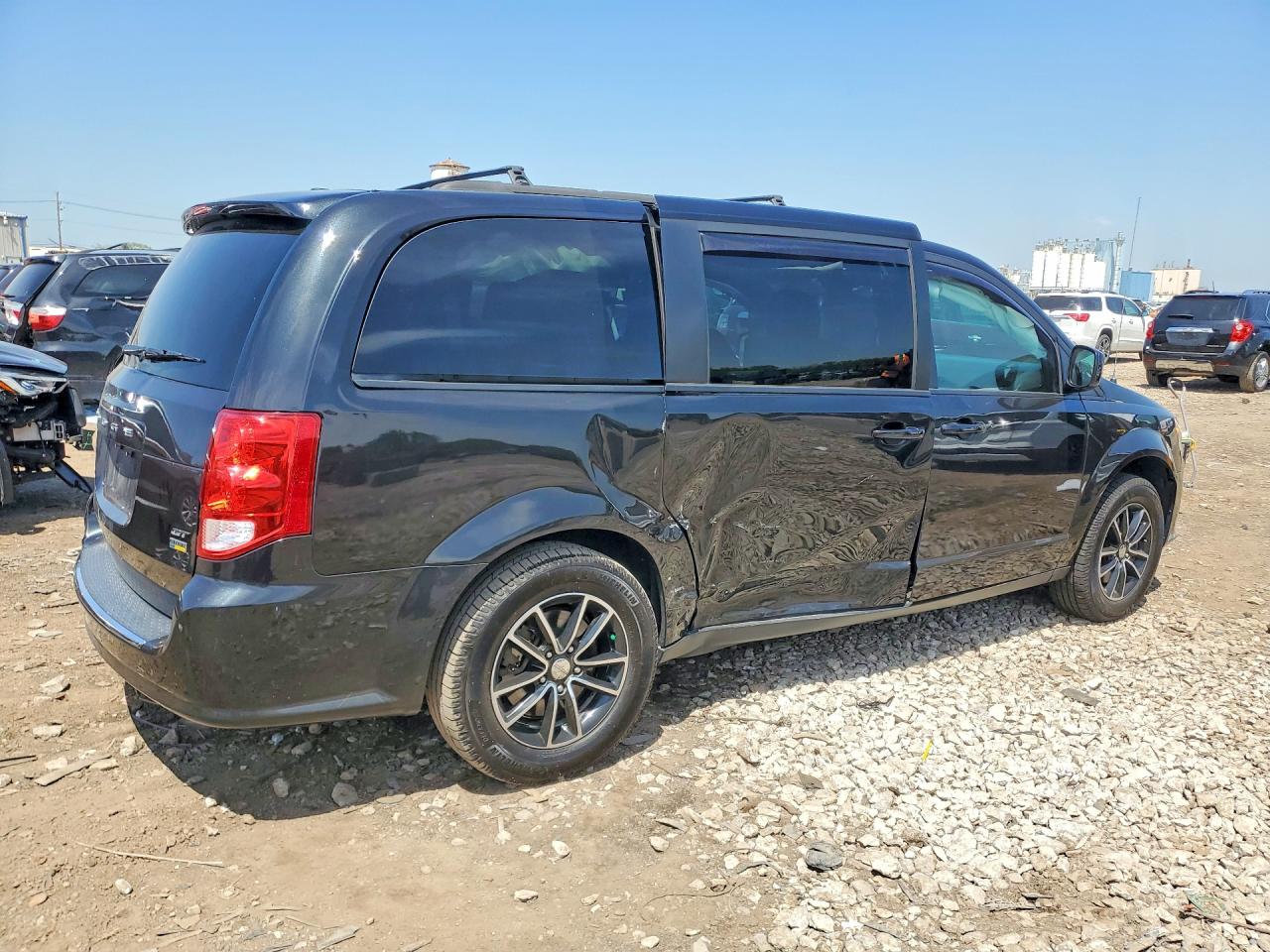 Dodge Caravan Gt