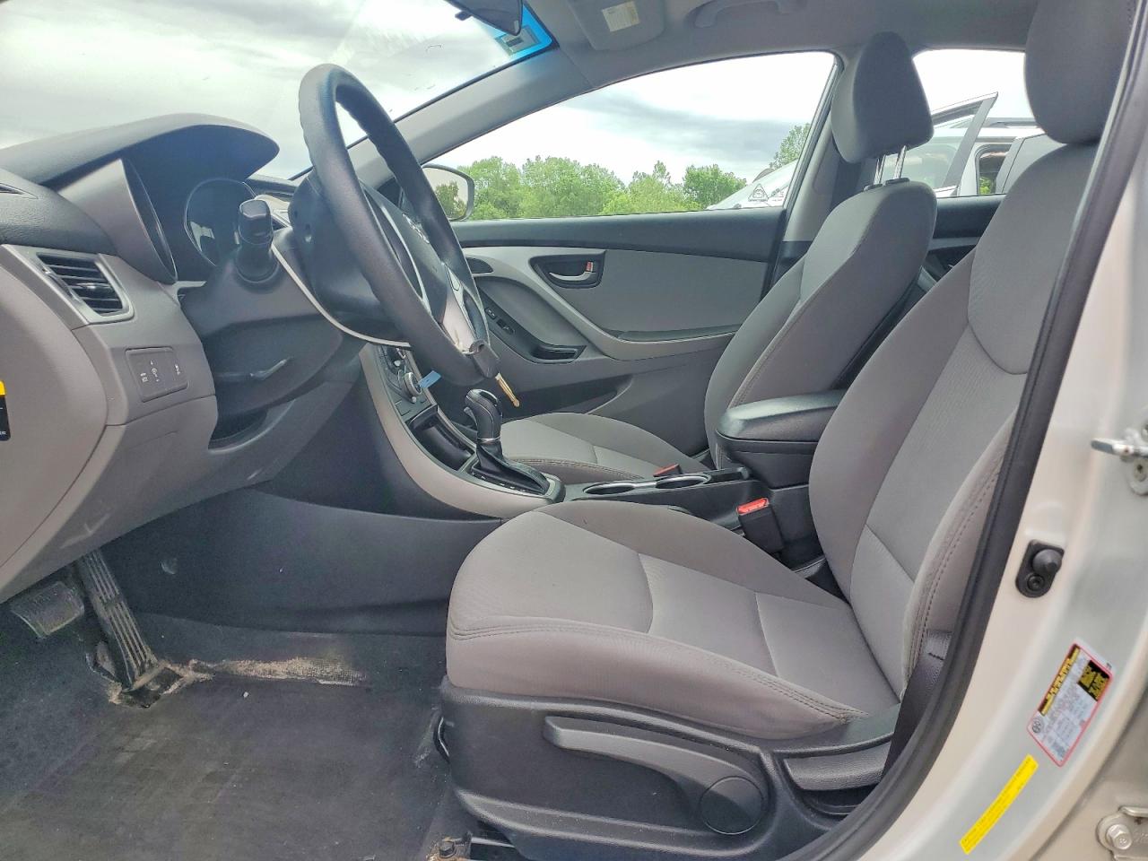 Hyundai ELANTRA Se