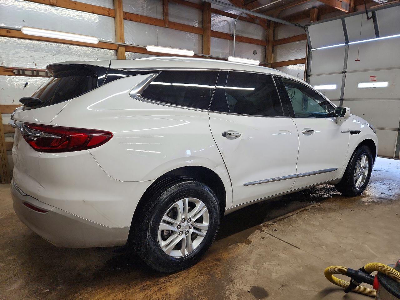 Buick Enclave Essence