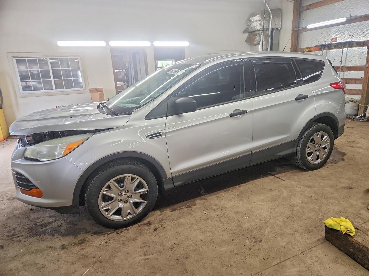Salvage Ford Escape Image