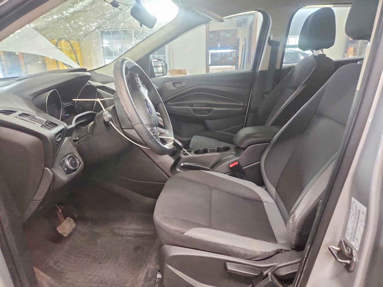 Ford Escape S