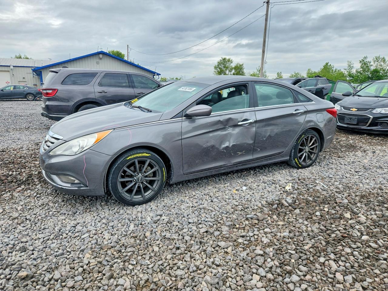 Salvage Hyundai SONATA Image