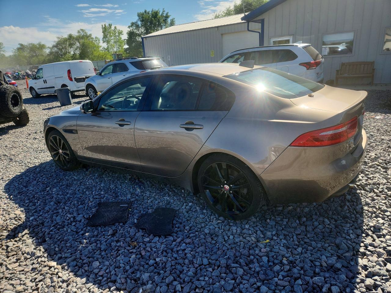 Jaguar XE Prestige