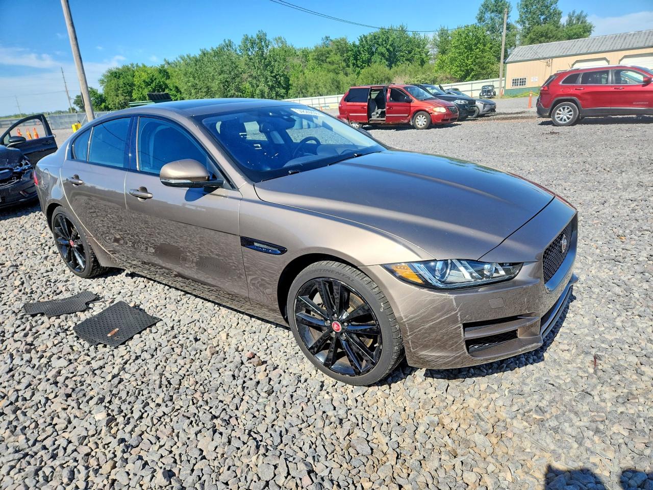 Jaguar XE Prestige