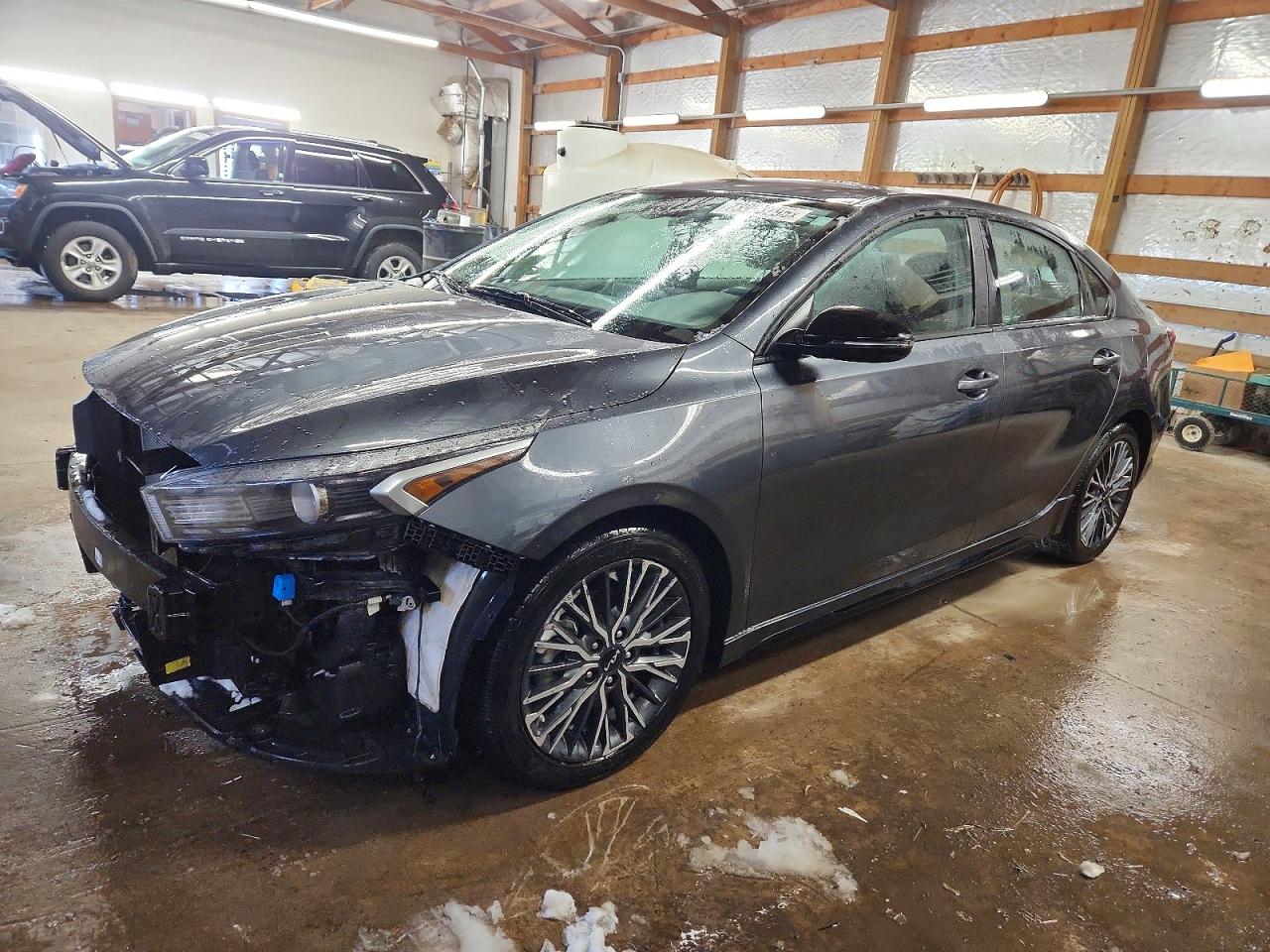 Salvage Kia Forte Image