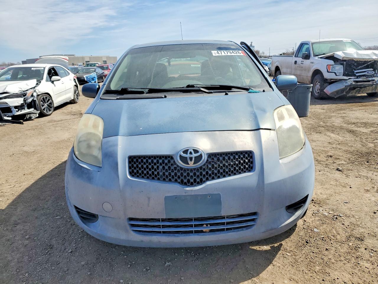 Toyota Yaris Base