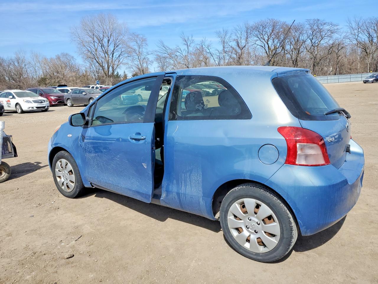 Toyota Yaris Base