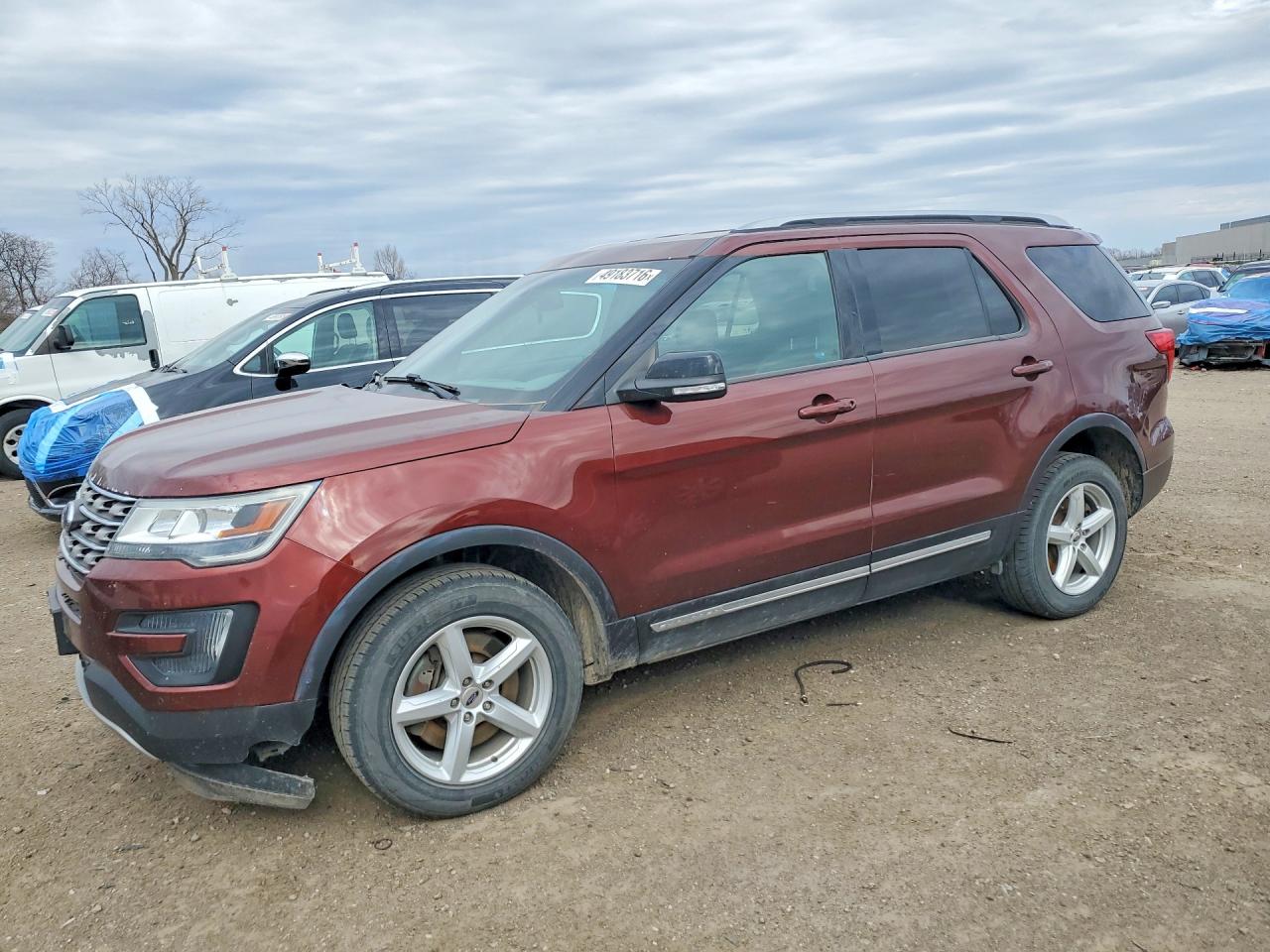 Salvage Ford Explorer Image