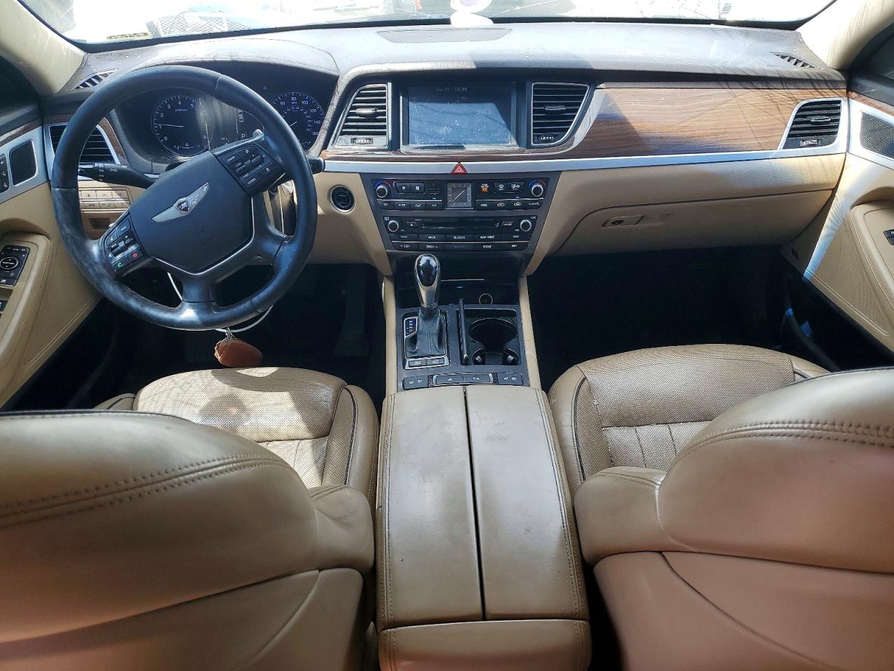 Hyundai Genesis 3.8l