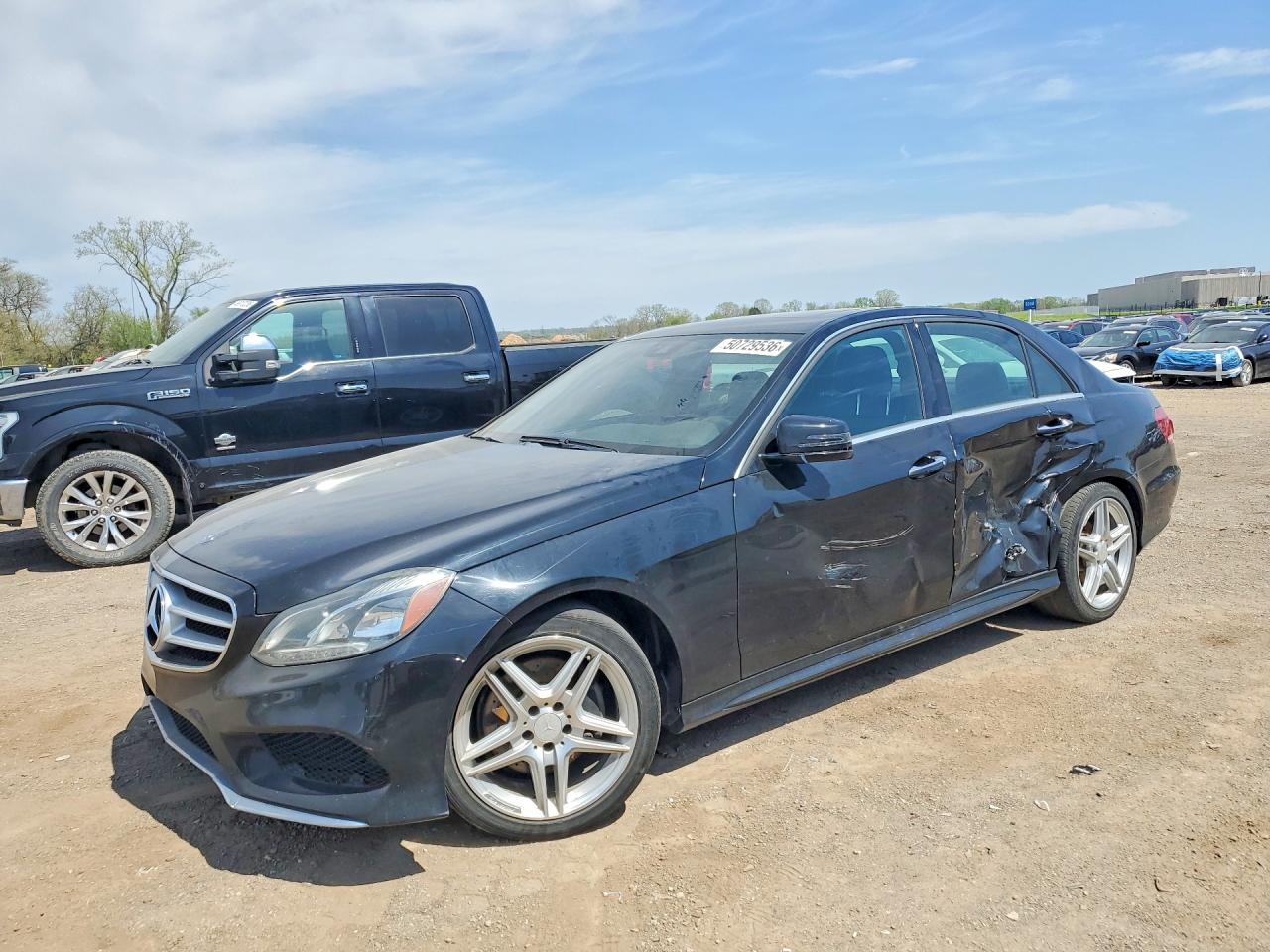 Salvage Mercedes-Benz E-Class Image