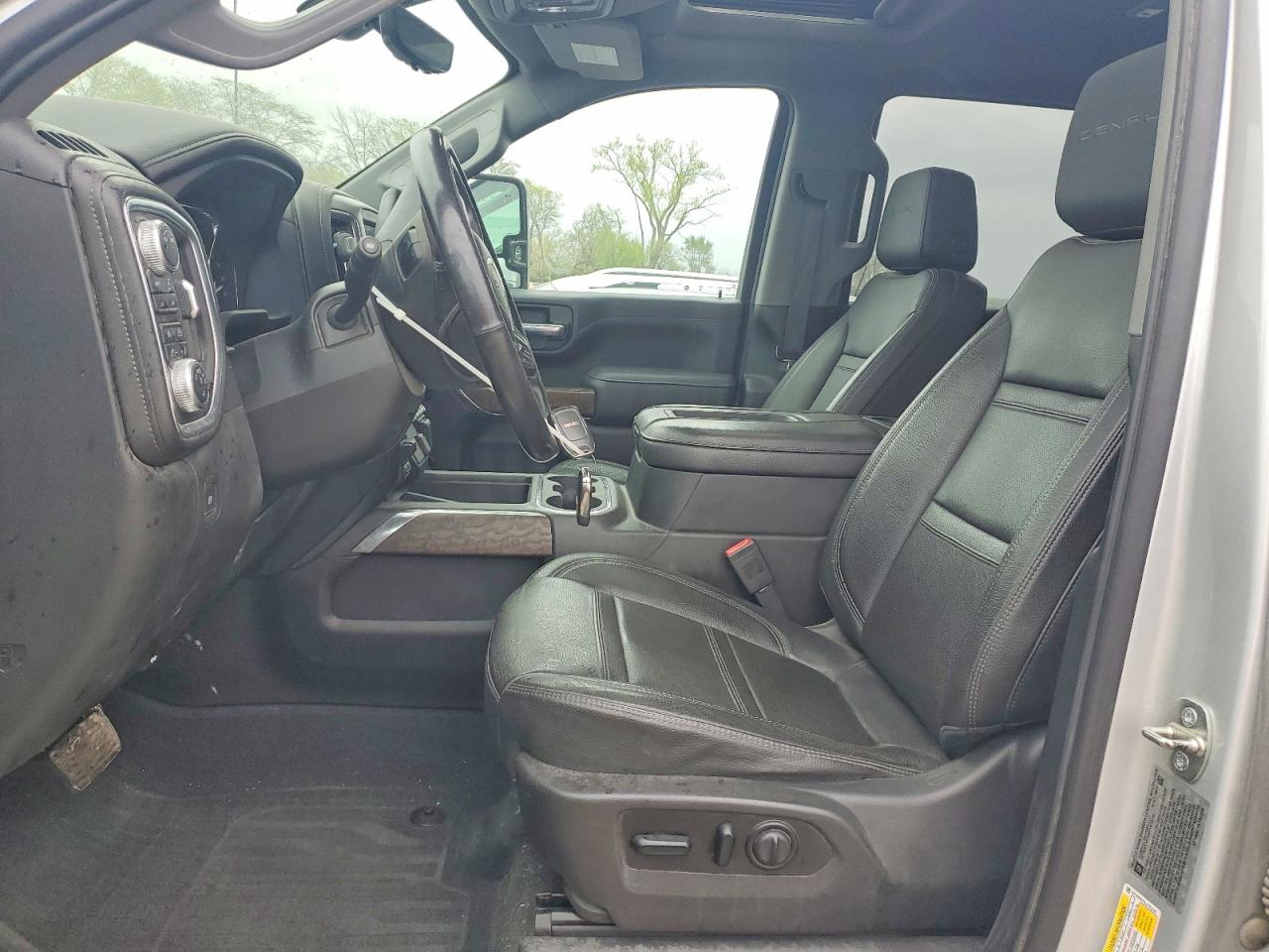 GMC Sierra K2500 Denali