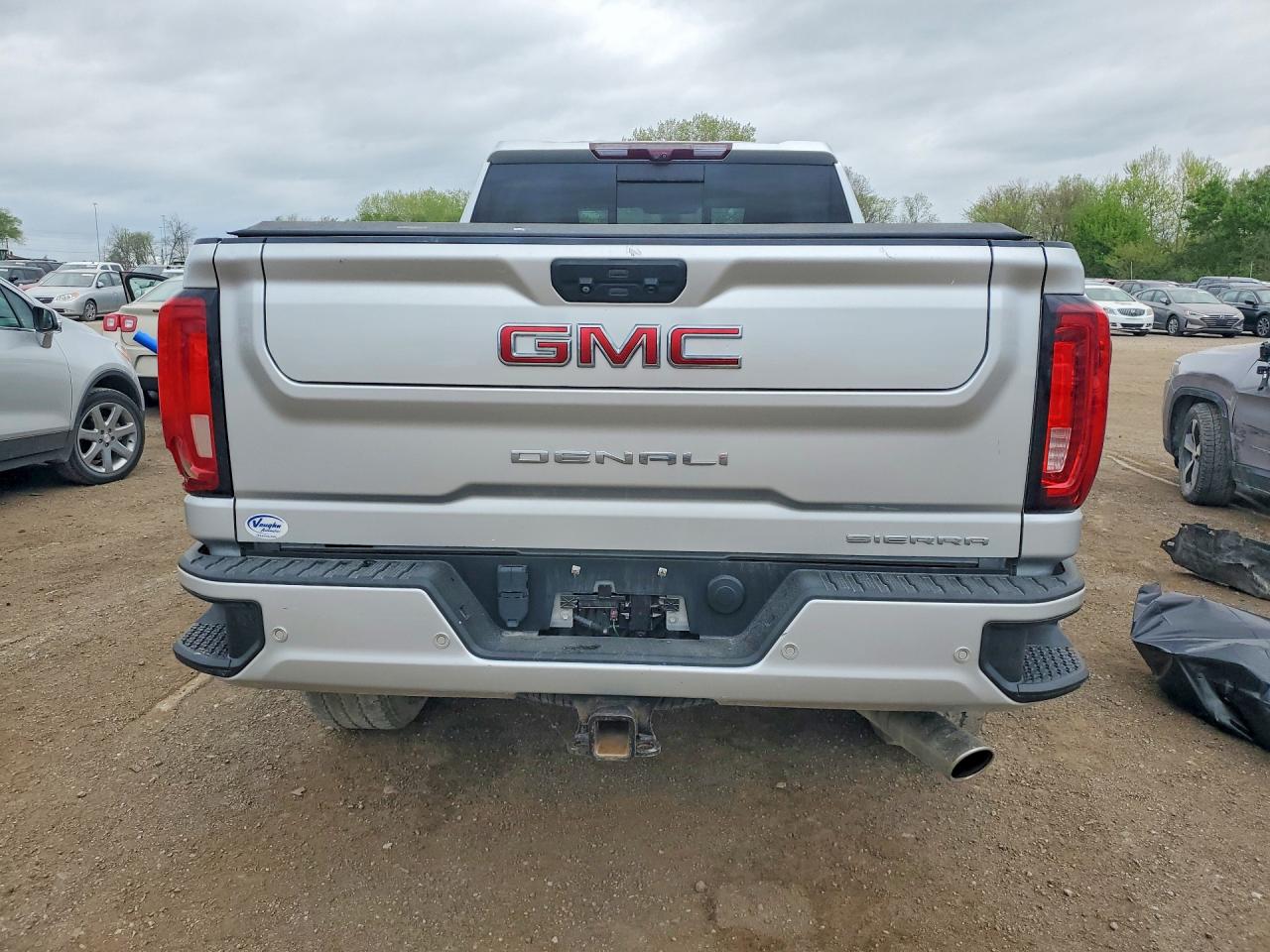 GMC Sierra K2500 Denali