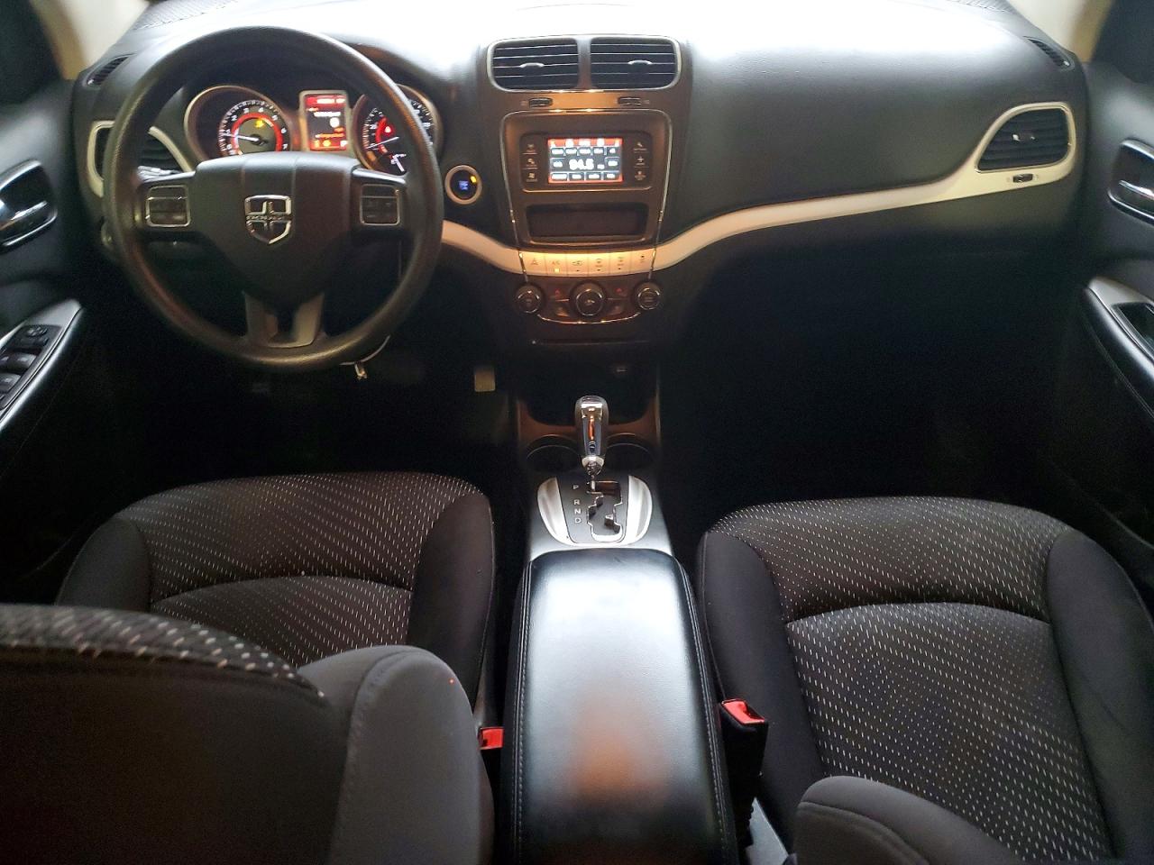 Dodge Journey Sxt