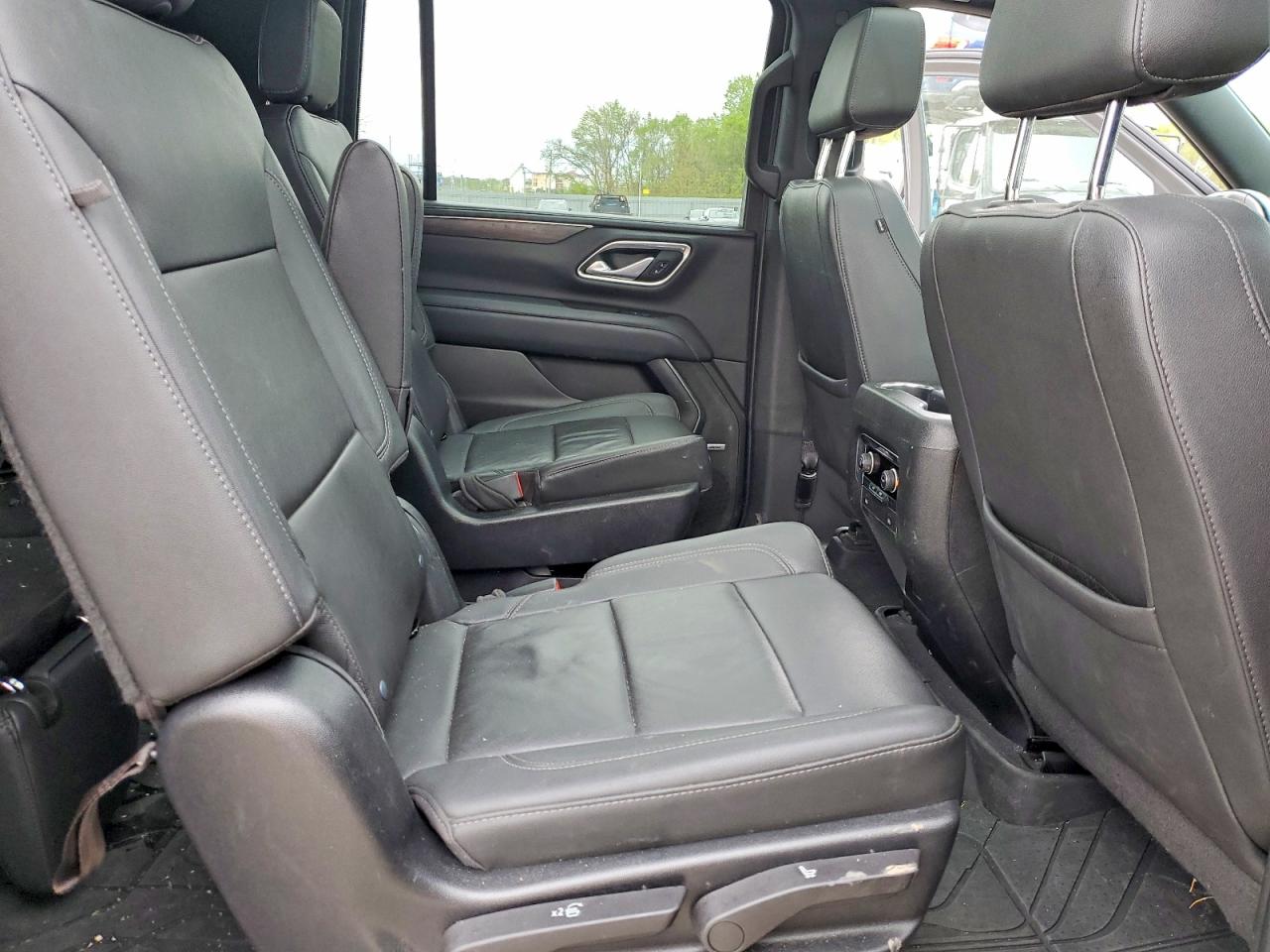 Chevrolet Suburban K1500 Lt