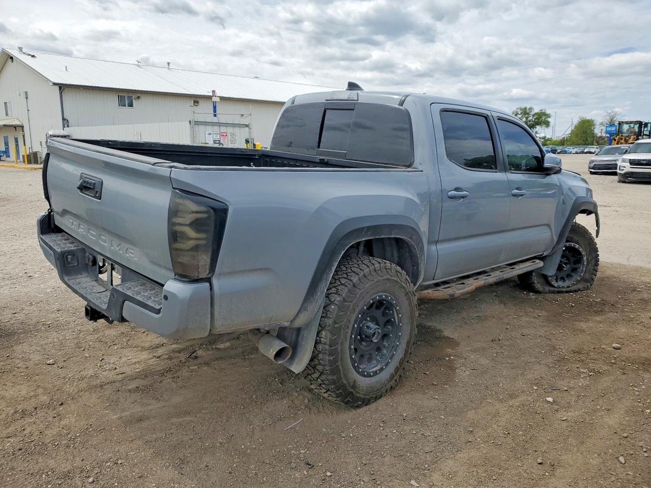 Toyota Tacoma Trd Off-road