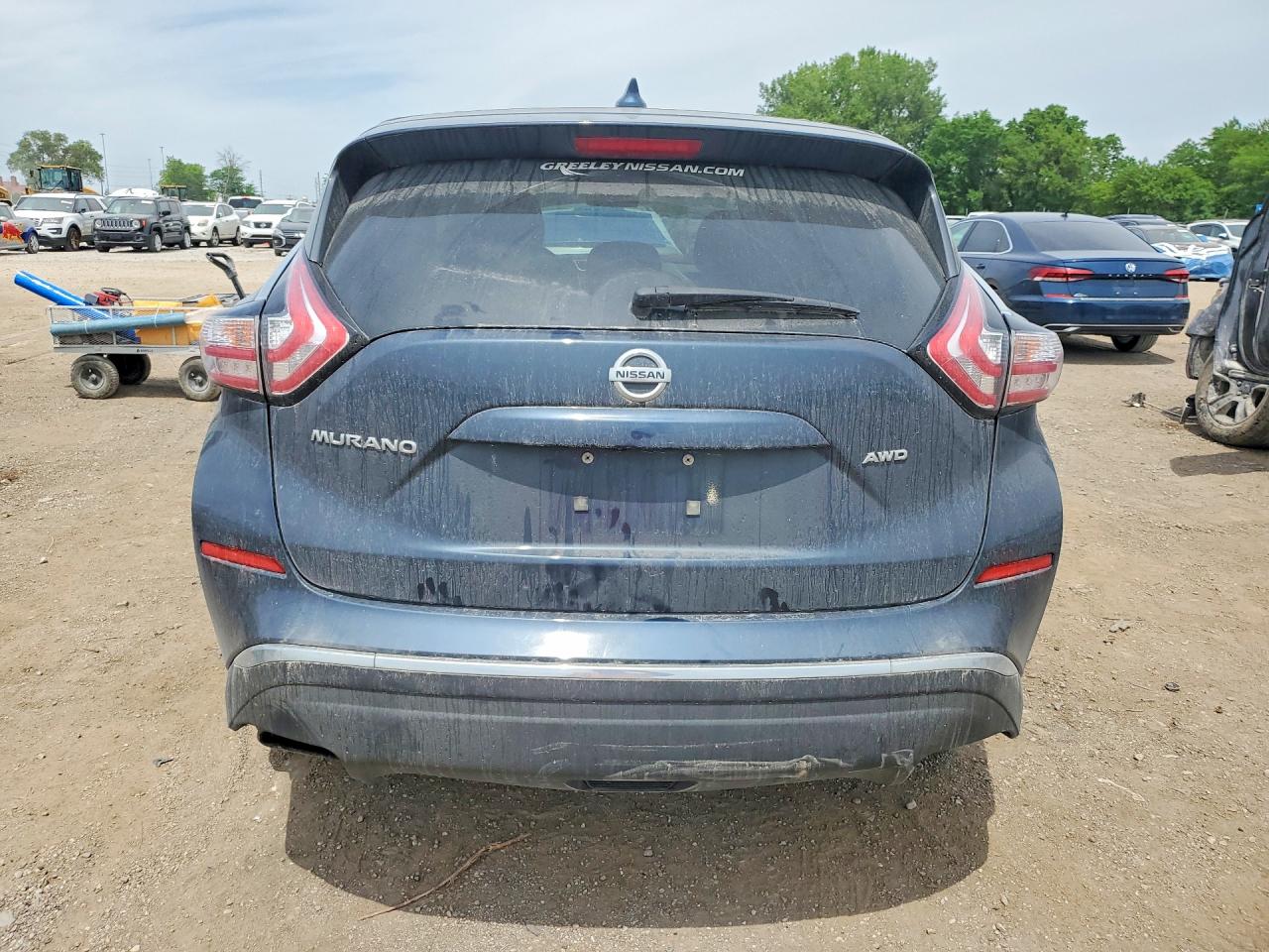 Nissan Murano S