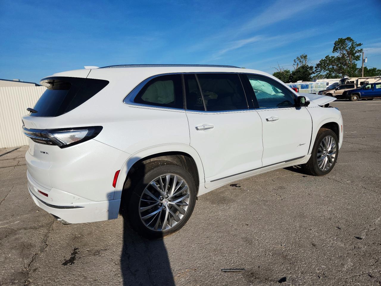 Buick Enclave Av Avenir