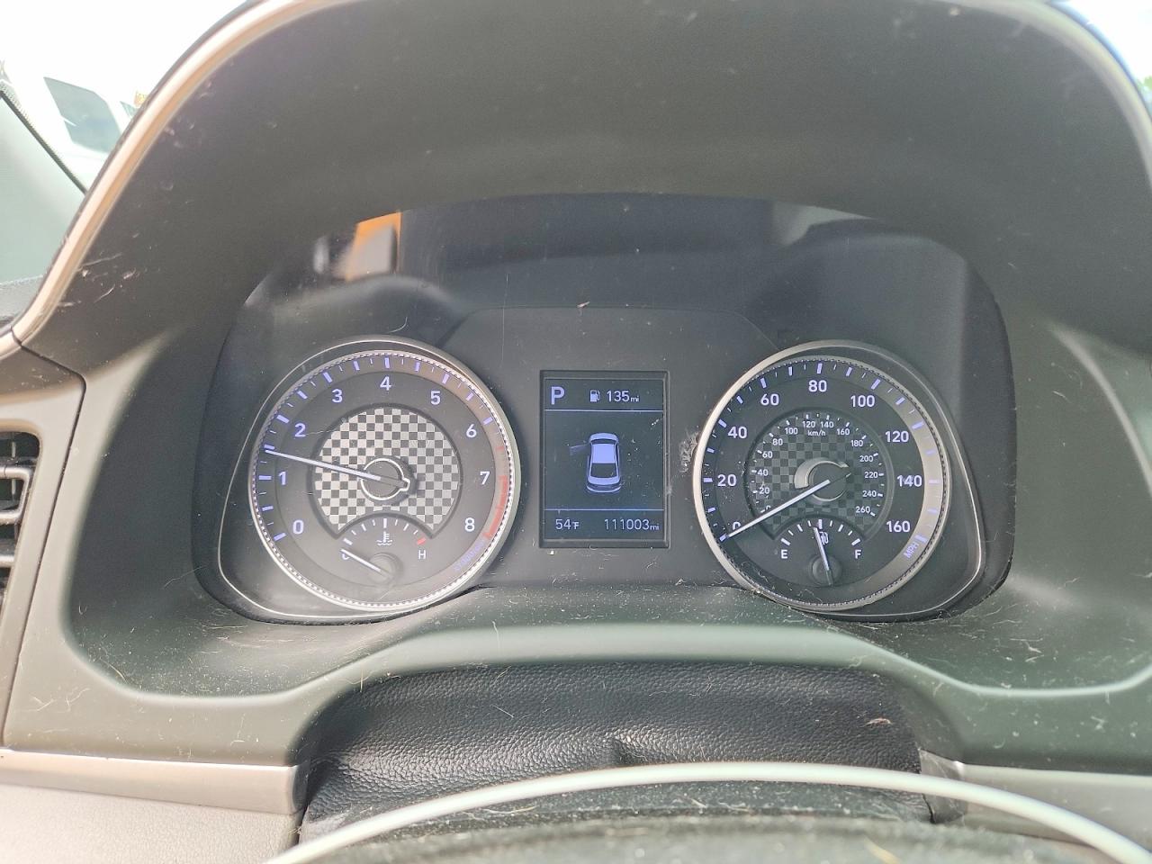 Hyundai ELANTRA Sel