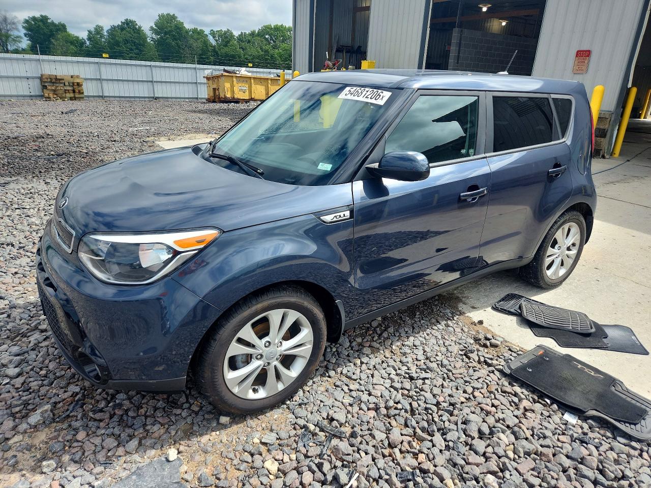 Salvage Kia Soul Image