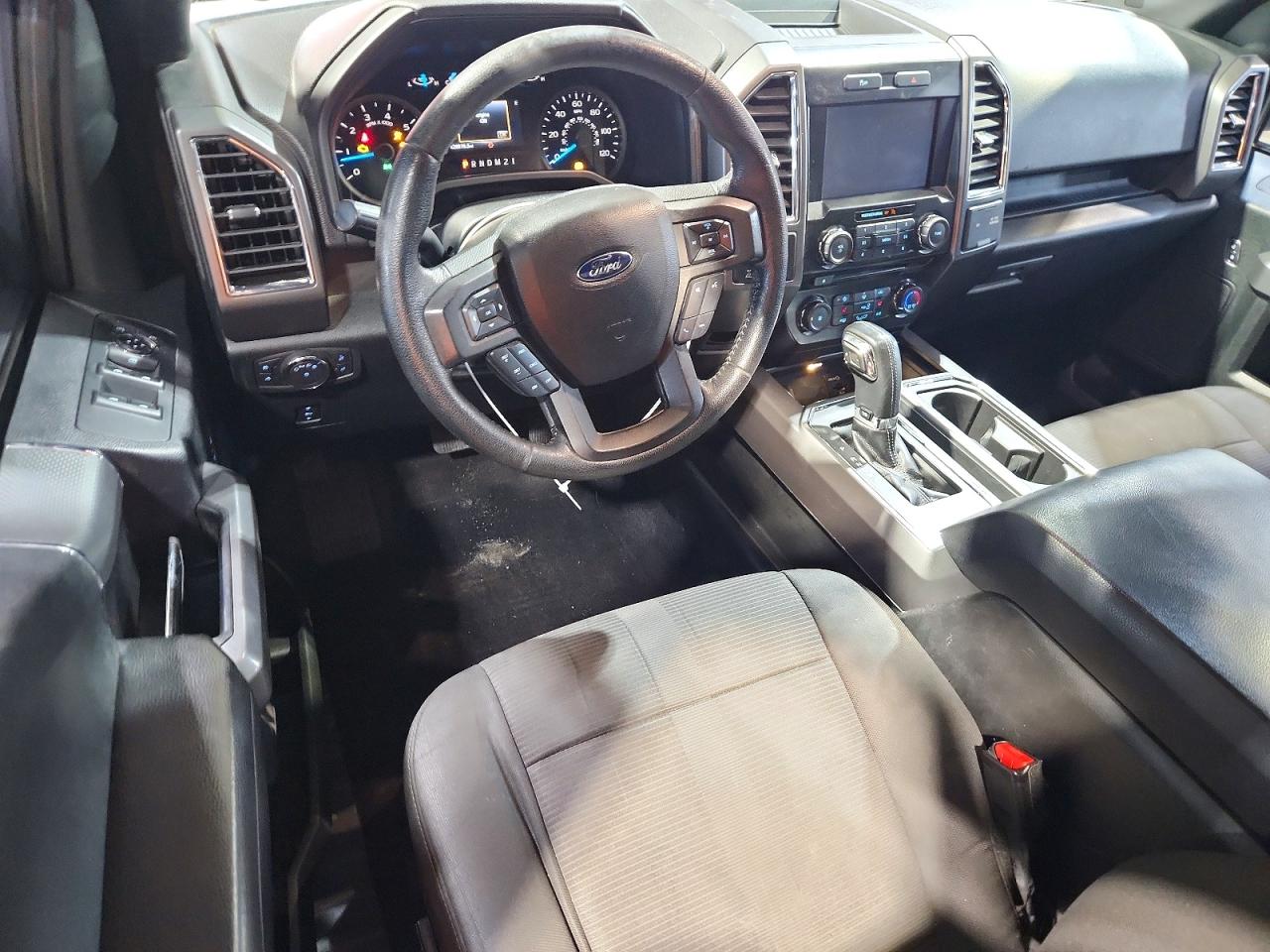 Ford F-150 Super Cab